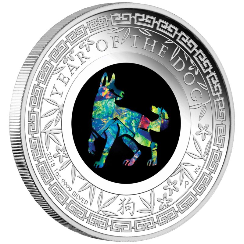 Lunar Opal – Rok Psa 2018